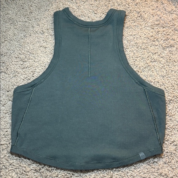 Lululemon Hold Tight Cropped Tank Top - Picture 3 of 6